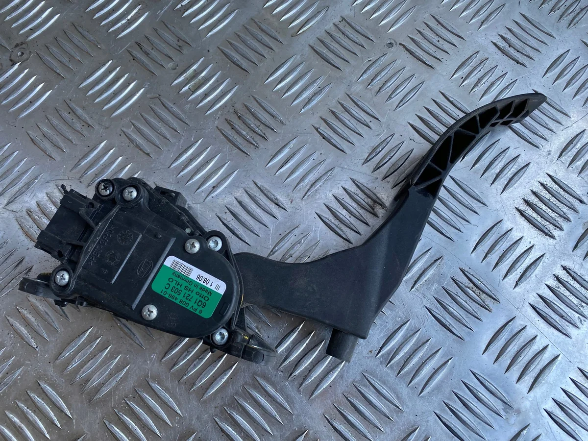 Kaasupolkimen potentiometri Seat Skoda Vw 6Q1721503C