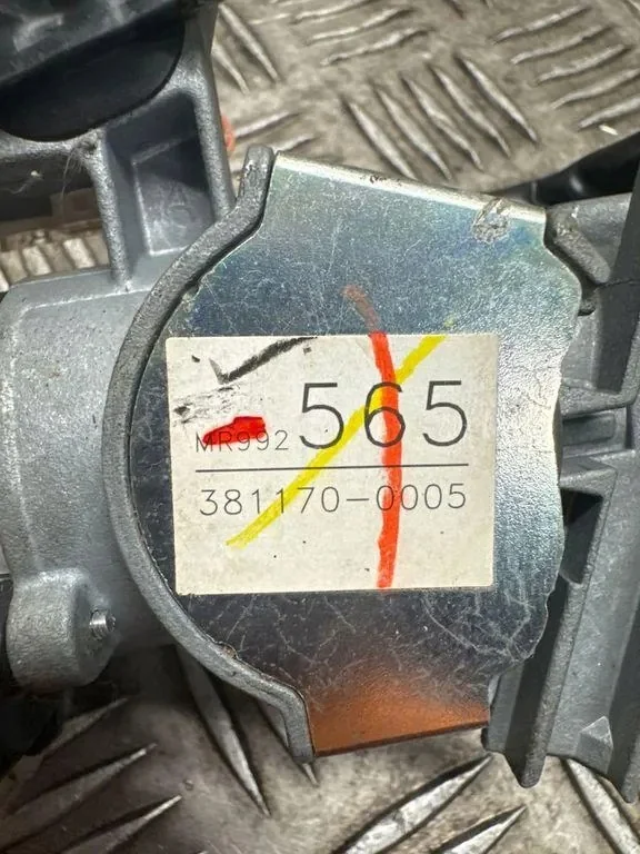 Mitsubishi L200 Virtalukko 3811700005 image 6