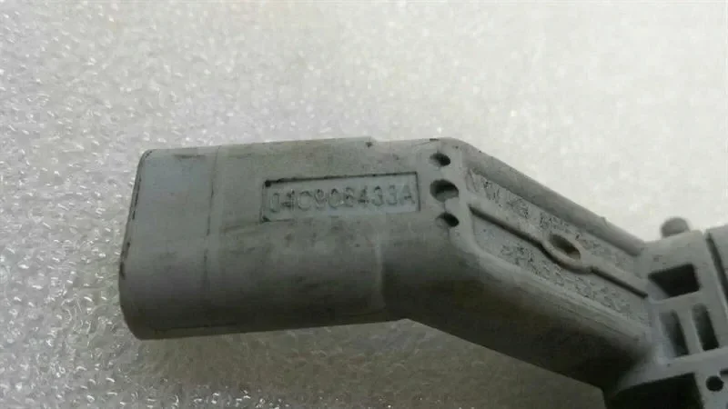 VW Golf GTD Kurbelwellensensor 04C906433A thumbnail 3