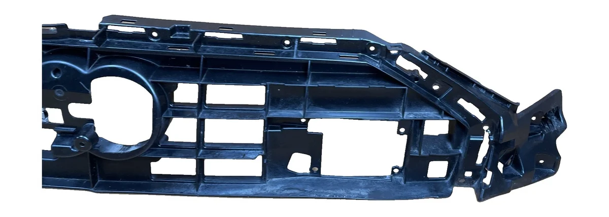 Renfort de calandre Audi A6 C8 4K0807233A image 4