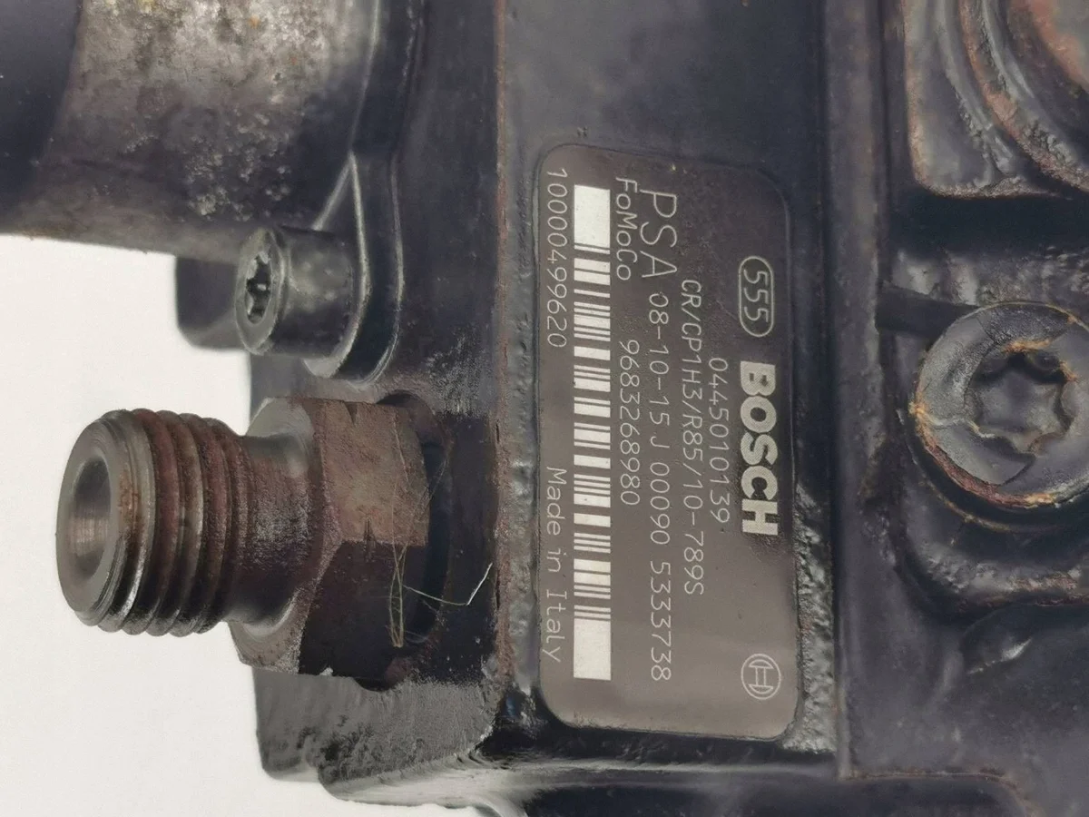 Polttoainepumppu Bosch 0445010139 image 8