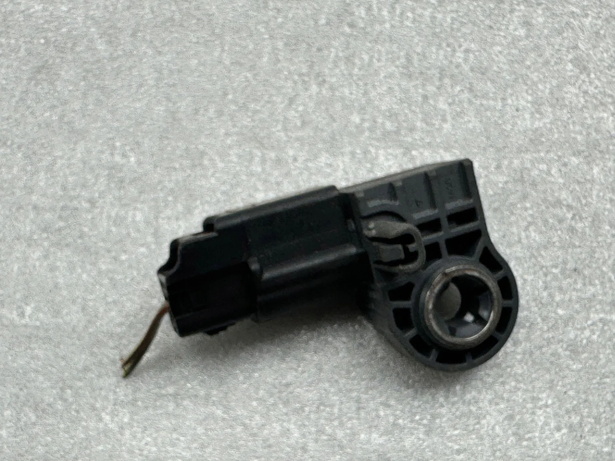Anturi (airbag) Volvo XC90 31451531