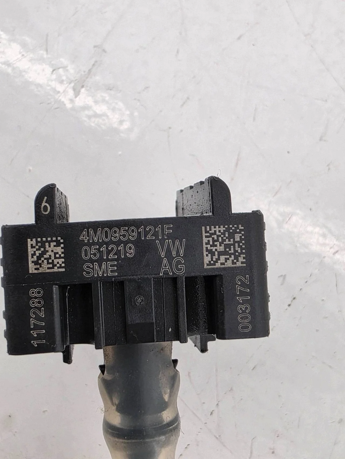 Sensor Protección Peatones Audi Q7 Porsche Cayenne 4M0959121F