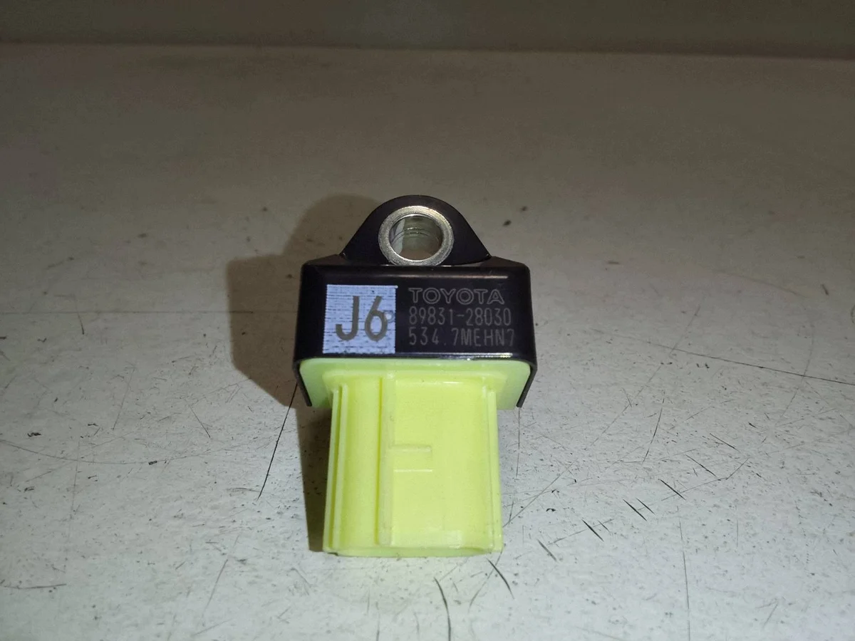 Sensor 8983128030 Lexus ES 300h image 4