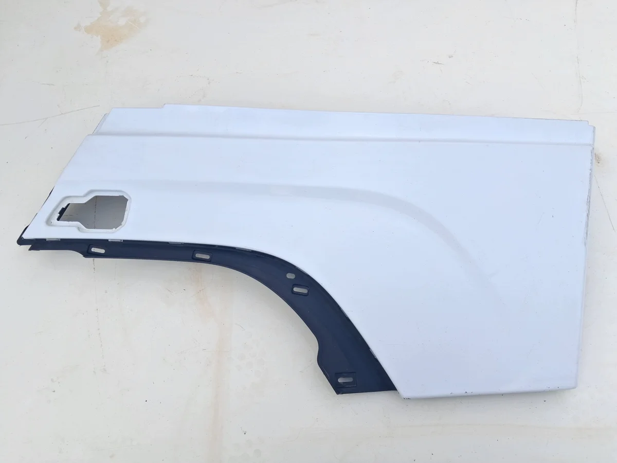 Extensión de peldaño Ford F-Max 16A115