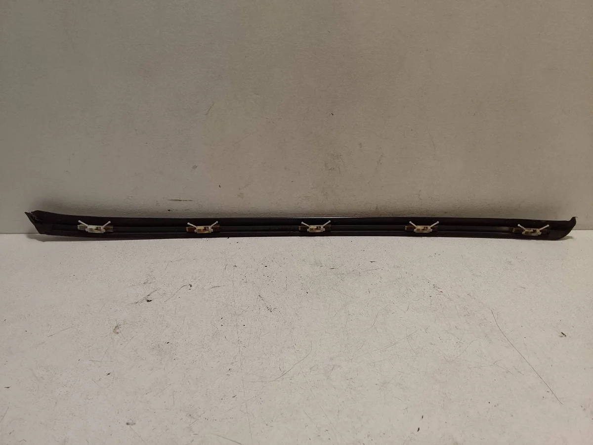 Front Windshield Seal Volvo XC60 VAL332133