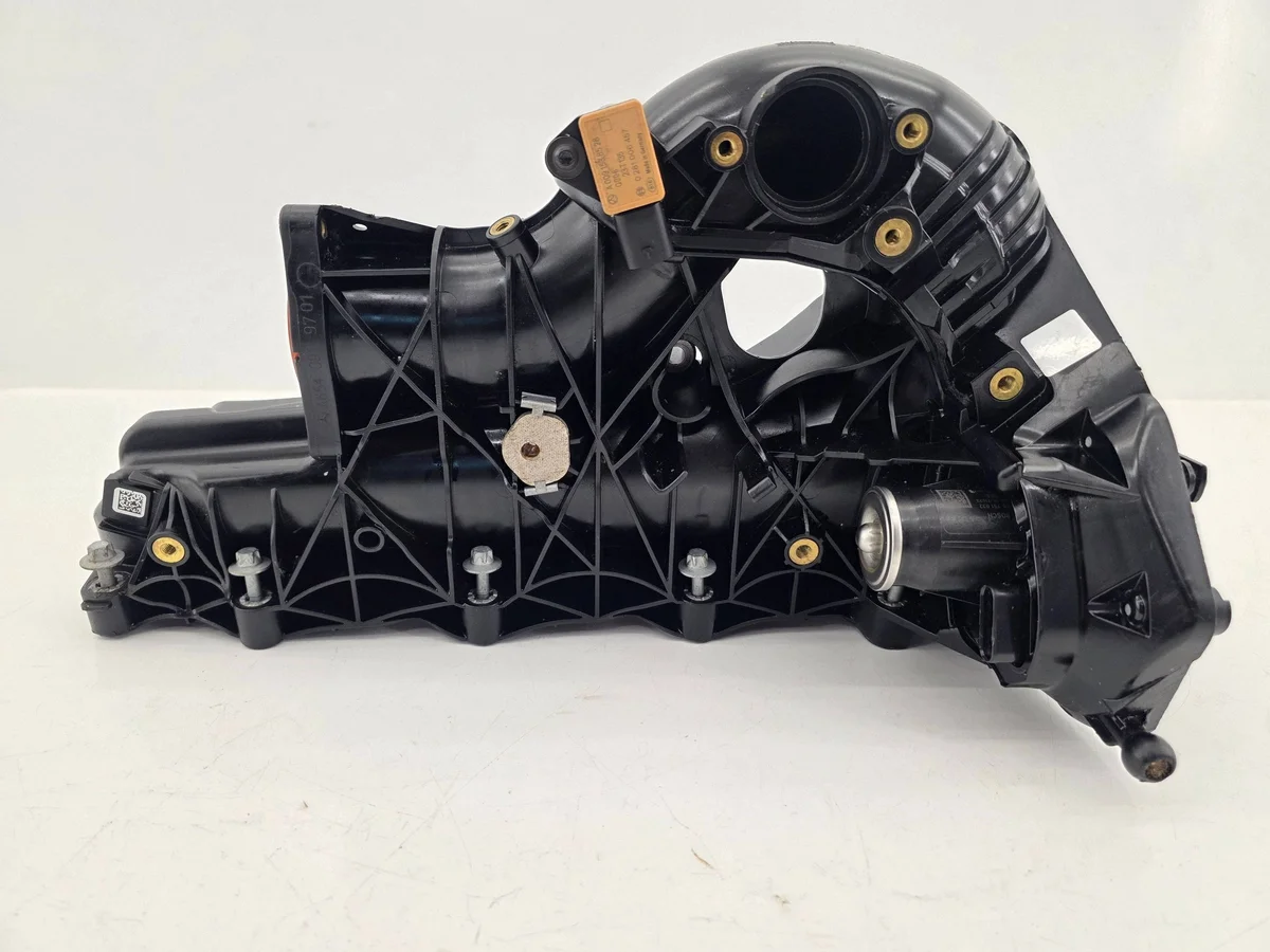 Insugningsrör Mercedes W177 W118 CLA II A6540909701