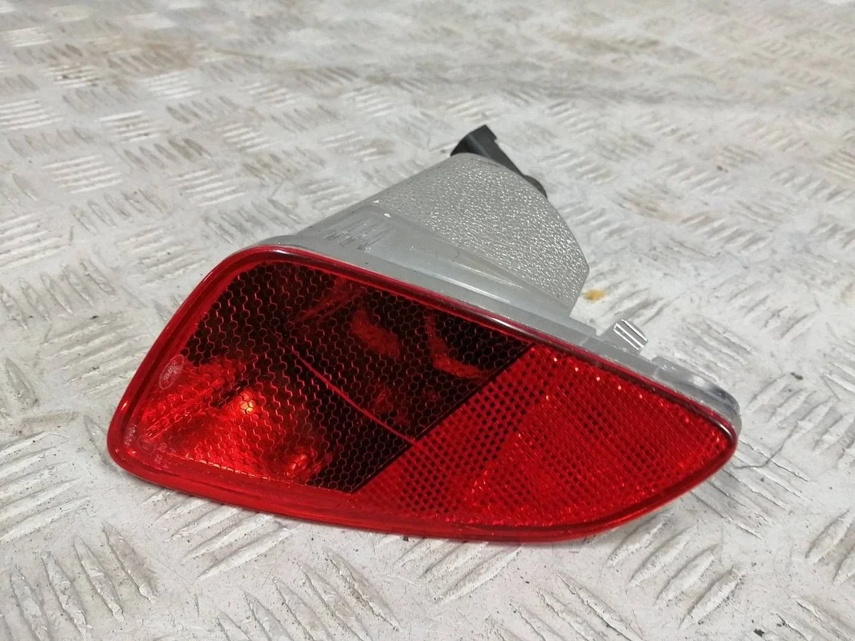 Ford Fiesta MK7 Fanale Retronebbia Sinistro H1BB15K273AD