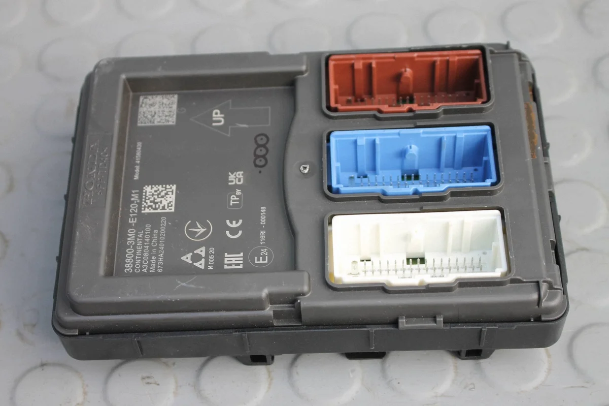Module de confort Honda HR-V III 388003M0E120M1HRV