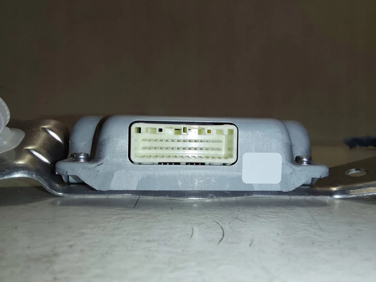 Lexus ES 300h Centralina 8624033030 image 3