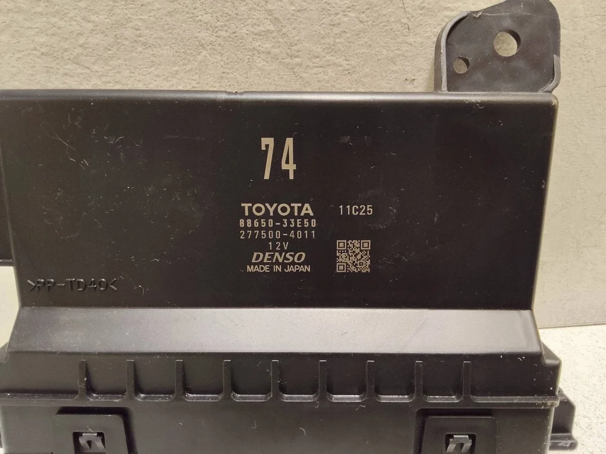 Module de commande Lexus ES 300H 8865033E50 image 5