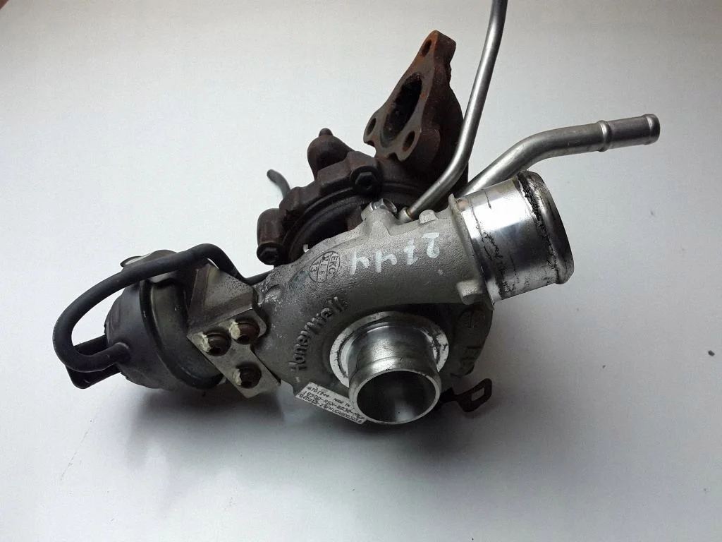 Honda CR-V 18900RSXG032 image 2