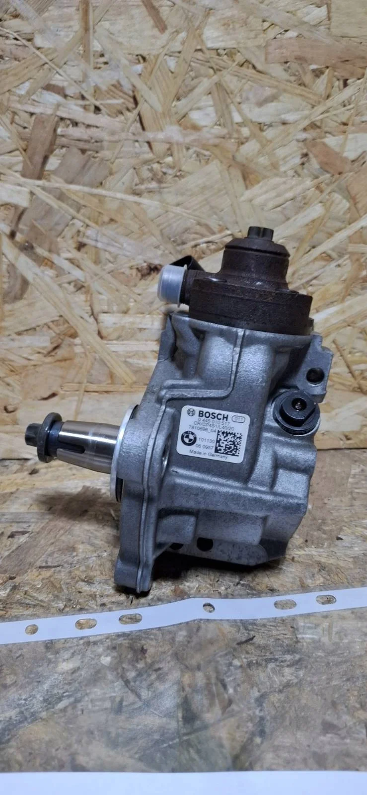 Einspritzpumpe Bosch 0445010517 gebraucht