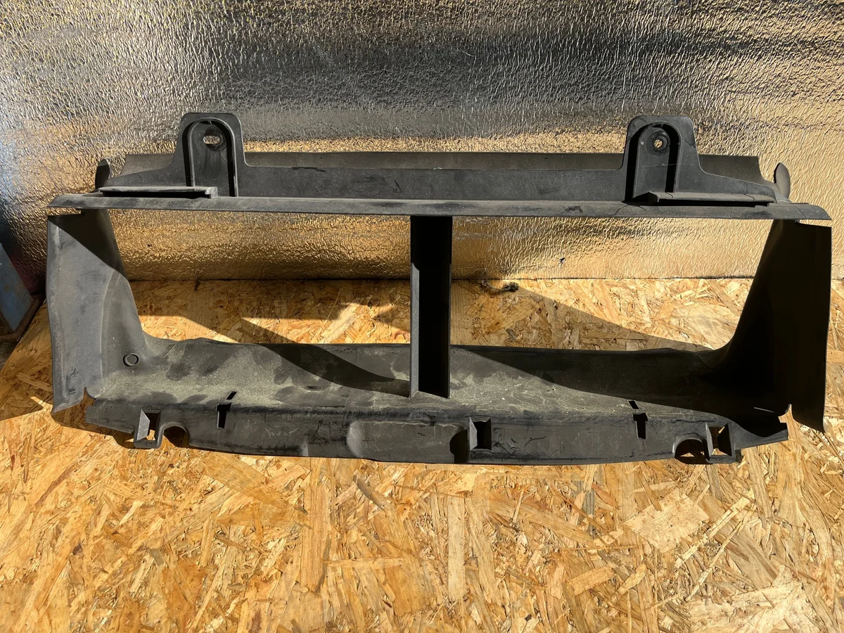 Air Duct Ford Focus Mk3 1.6EB F1EB-8314BC