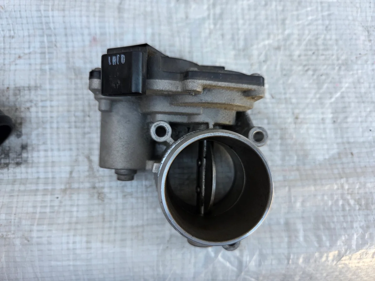 Corpo de Borboleta Kia Ceed III Hyundai i30 III 35150-08200