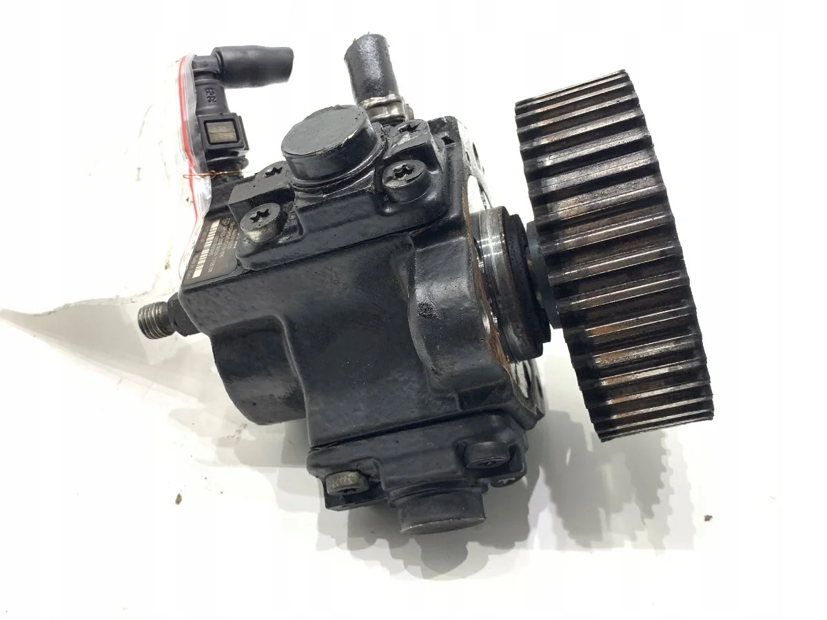 Bränslepump Alfa Romeo 159 1.9 0445010150
