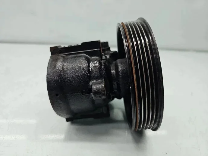 Pompe direction assistée Dacia Logan 8200711390