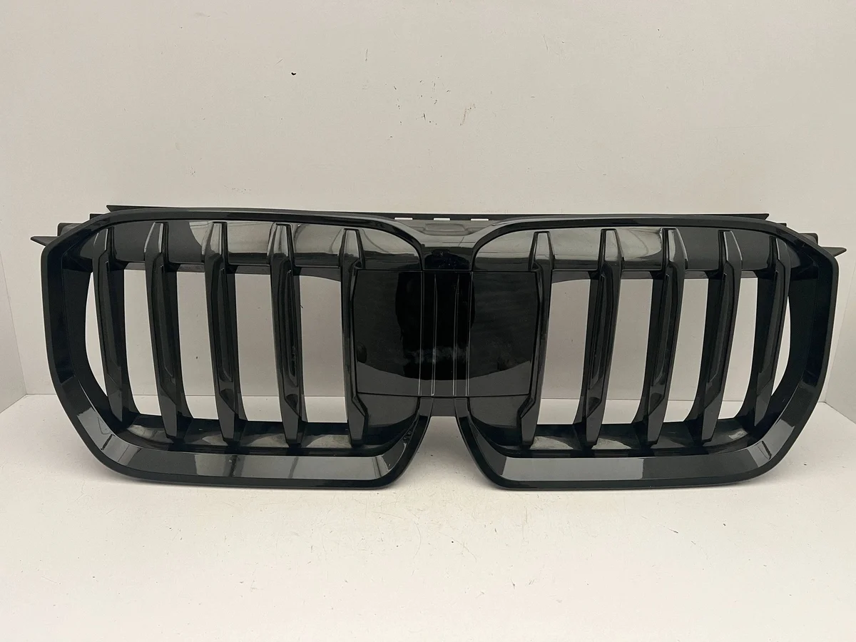 Calandre BMW X1 U11 Noir Piano MPS00153