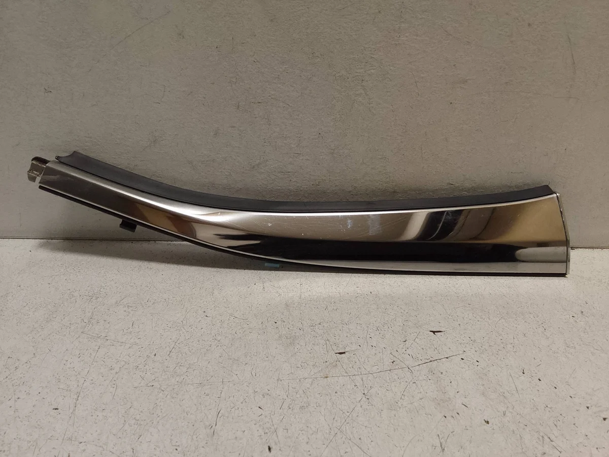 Friso Vidro Traseiro Esq. Lexus ES 300h 75704