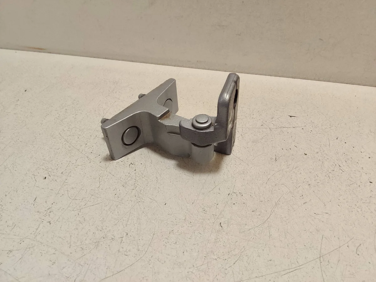Mercedes-Benz E W214 Upper Front Hinge Left 2421901043