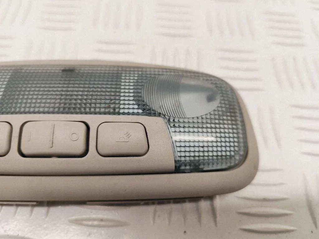 Iluminación Interior Ford Mondeo IV 3S7113733 image 5