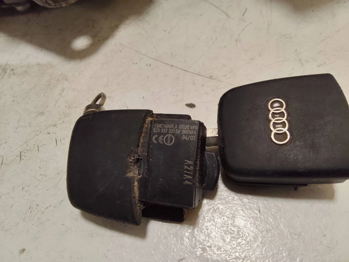Audi A4 S4 B6 8E 8H Contactslot 4B0905851F thumbnail 6