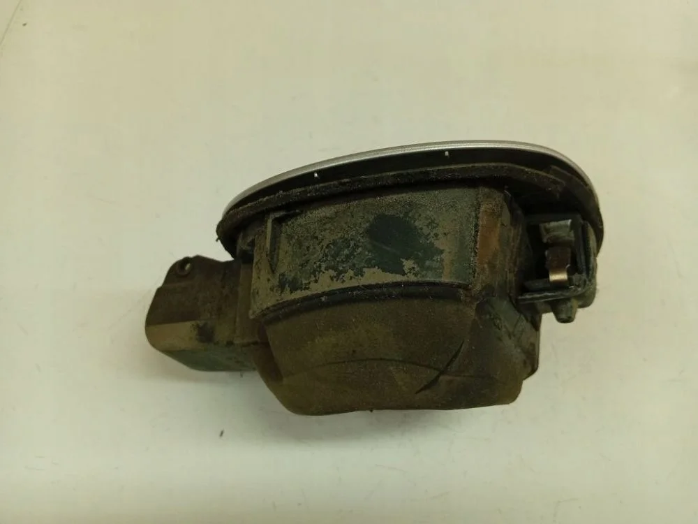 Polttoainetankin korkki Volkswagen Golf V 1K0010350N