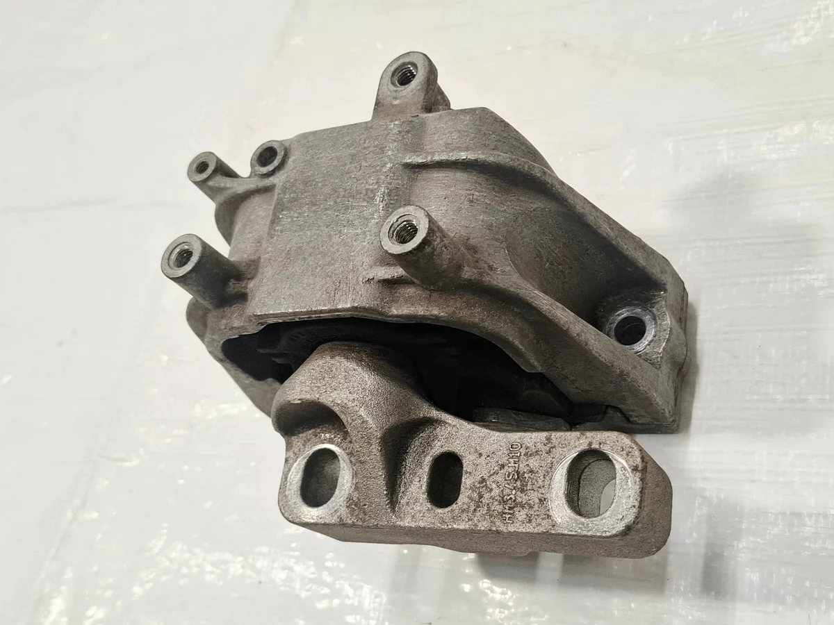 Engine Mount Skoda Superb II 1K0199262CB thumbnail 1