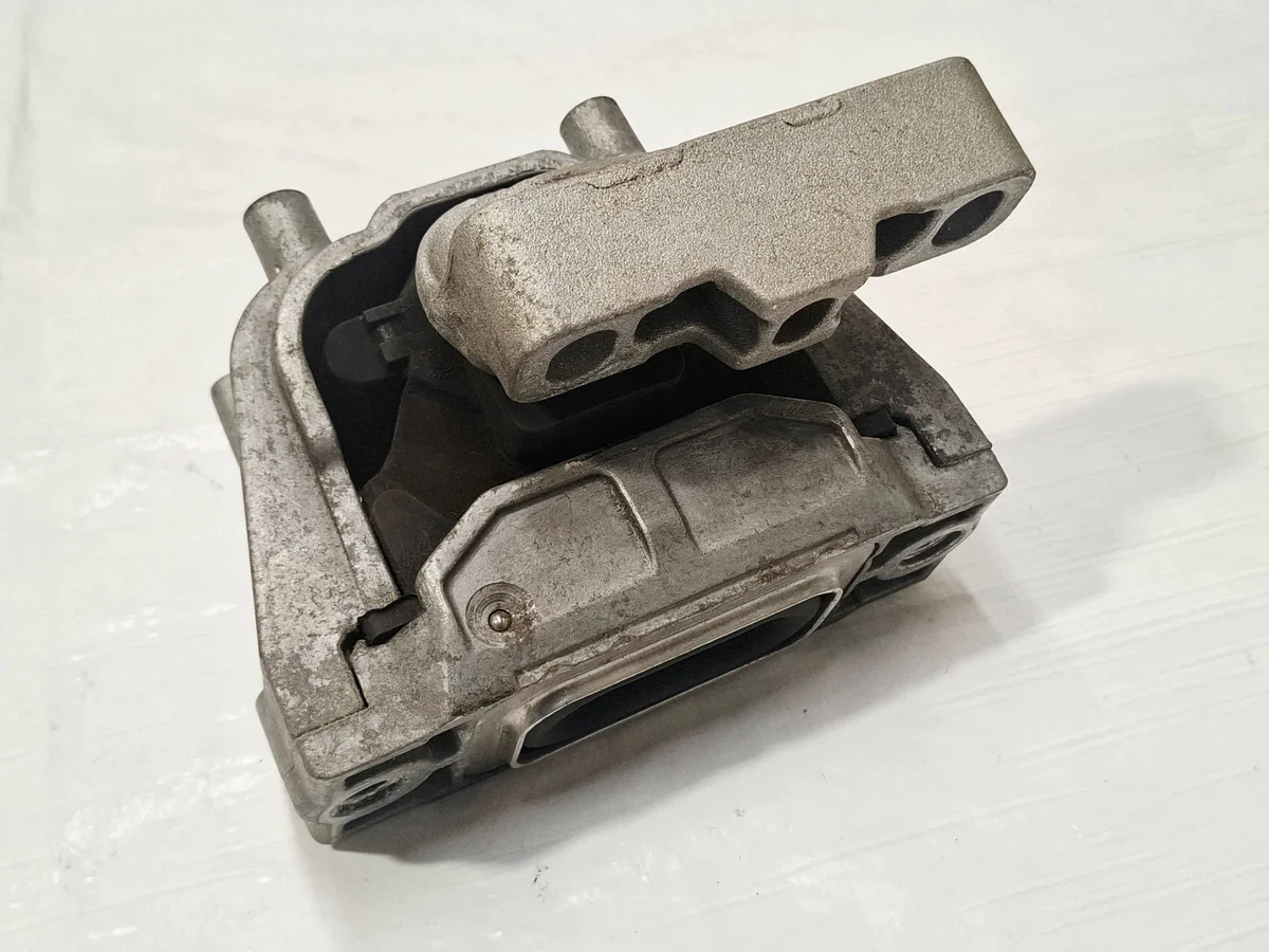 Engine Mount Skoda Superb II 1K0199262CB thumbnail 4