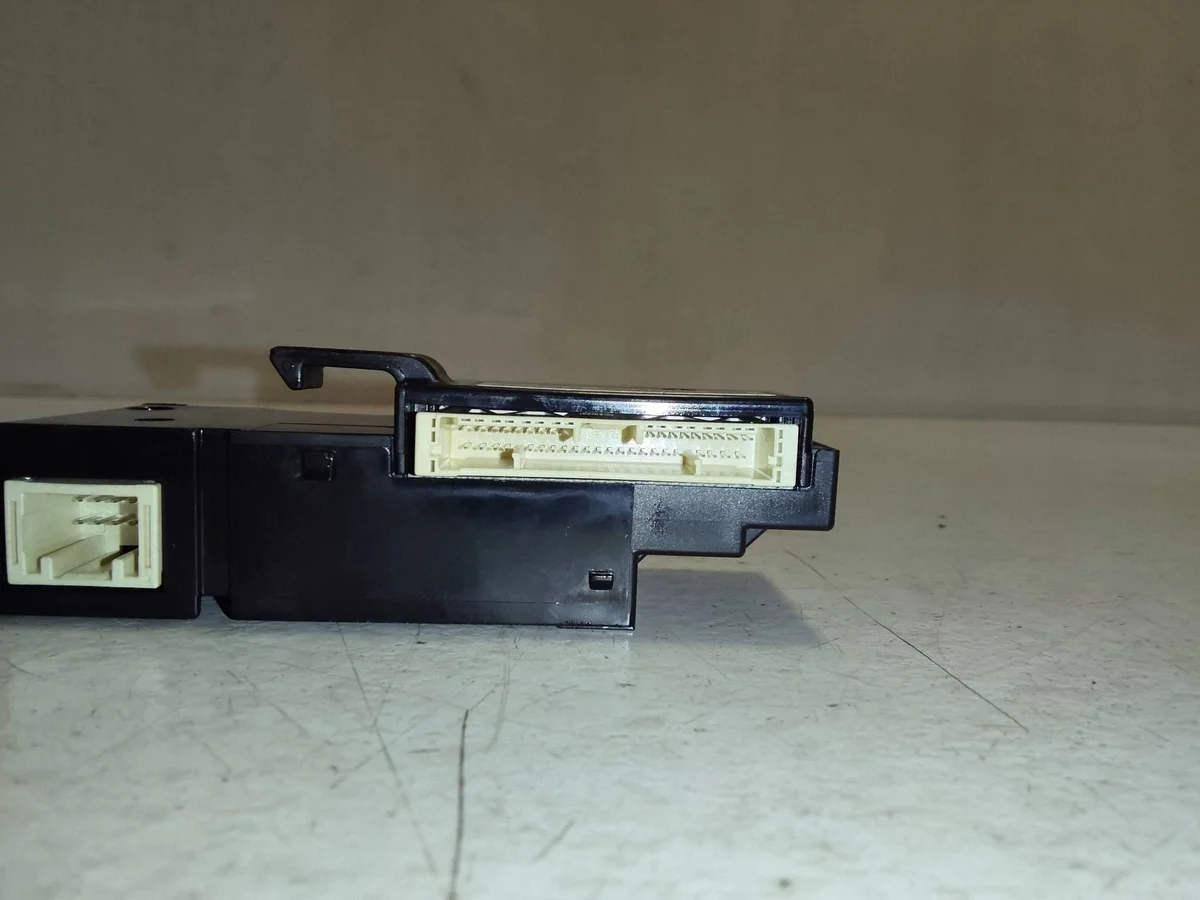 Lexus ES300h Lenkwinkelsensor ESP 89245-33090 image 4
