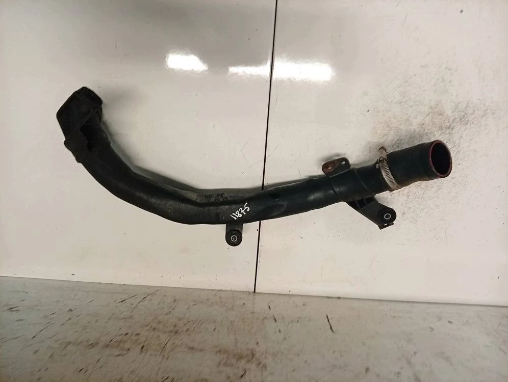 Intercooler-letku Volkswagen Passat 1K0145840P