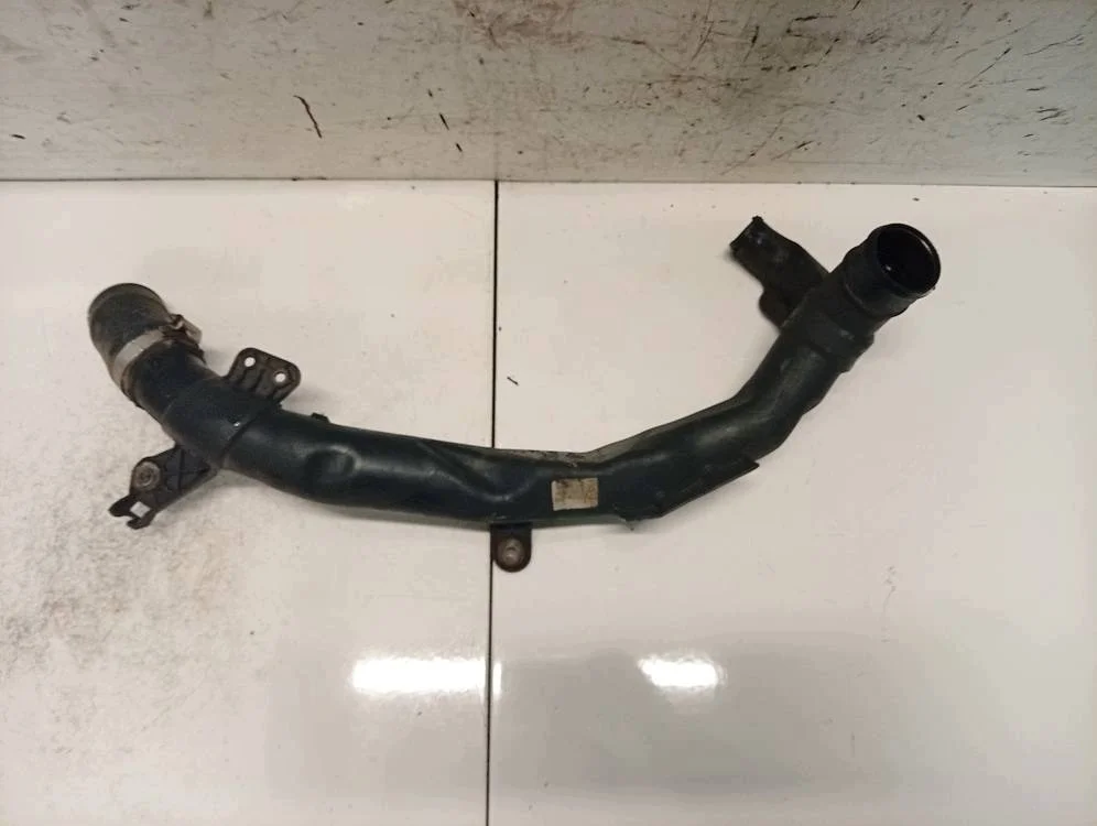 Intercooler-letku Volkswagen Passat 1K0145840P