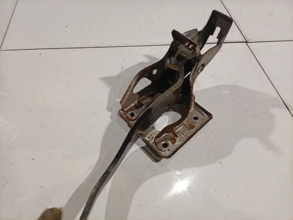 Pédale de frein Toyota Avensis EIS3096971 image 3