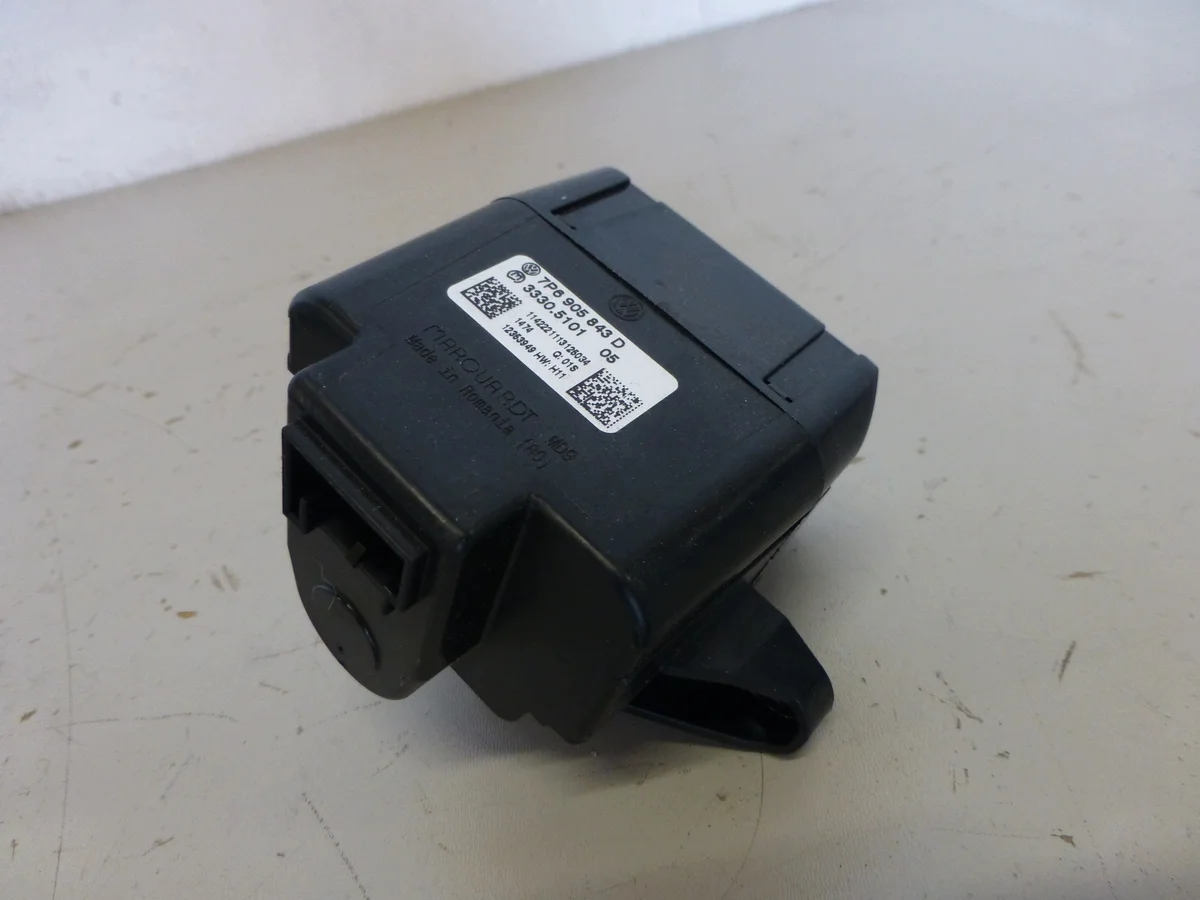 Virtalukko Volkswagen Touareg 7P 7P6905843D image 3