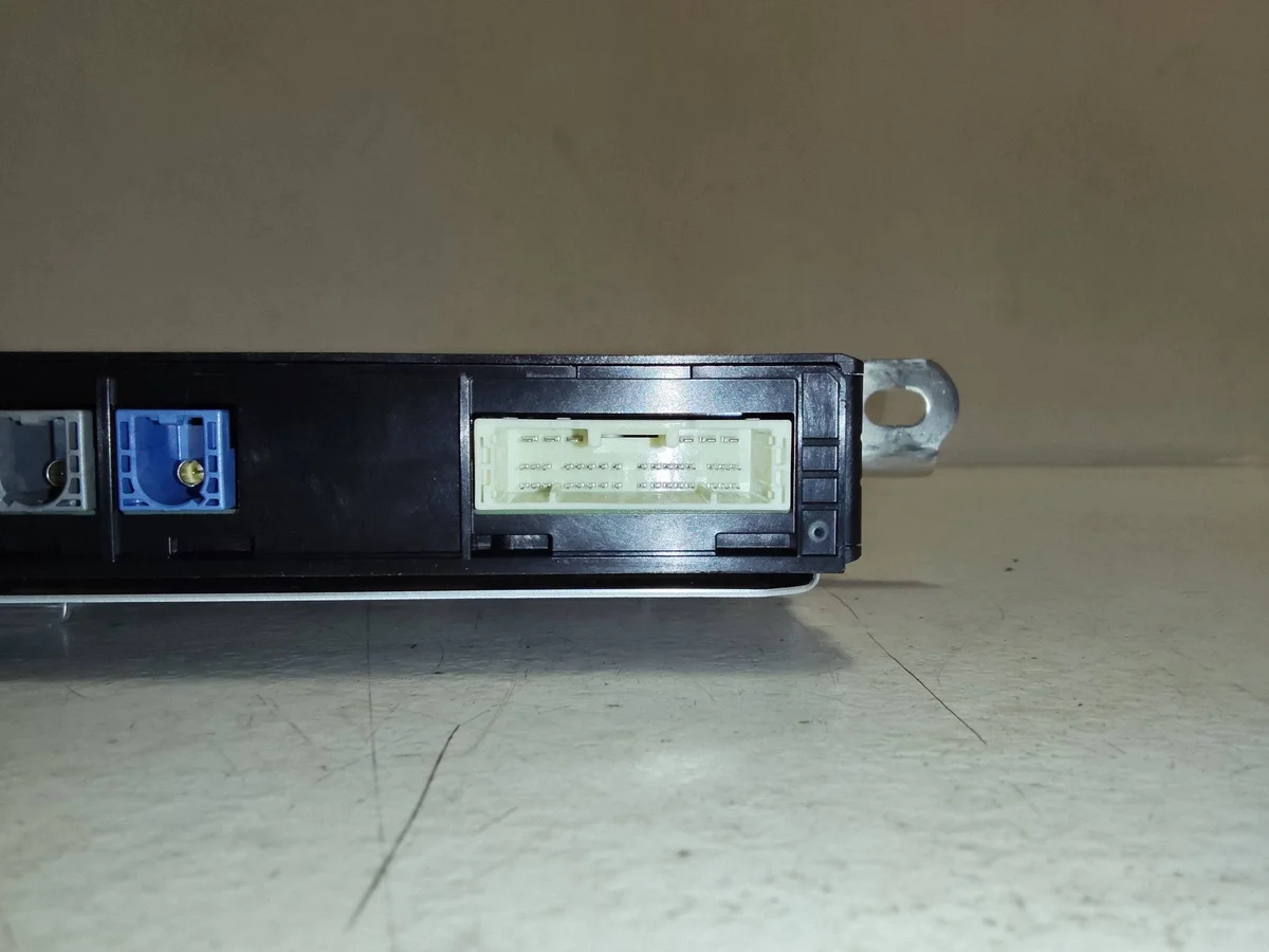 Styrenhet telefon 8674033250 Lexus ES 300h image 3