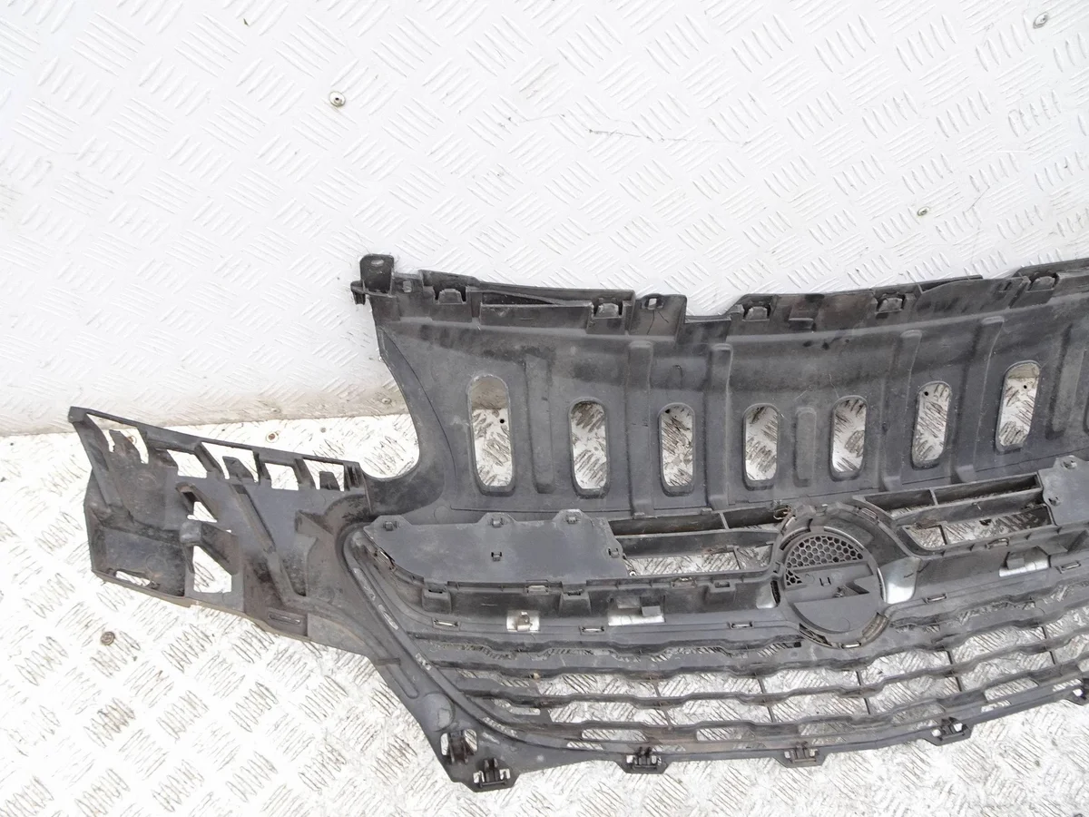 Kylargrill Opel Corsa E 39003576 image 8
