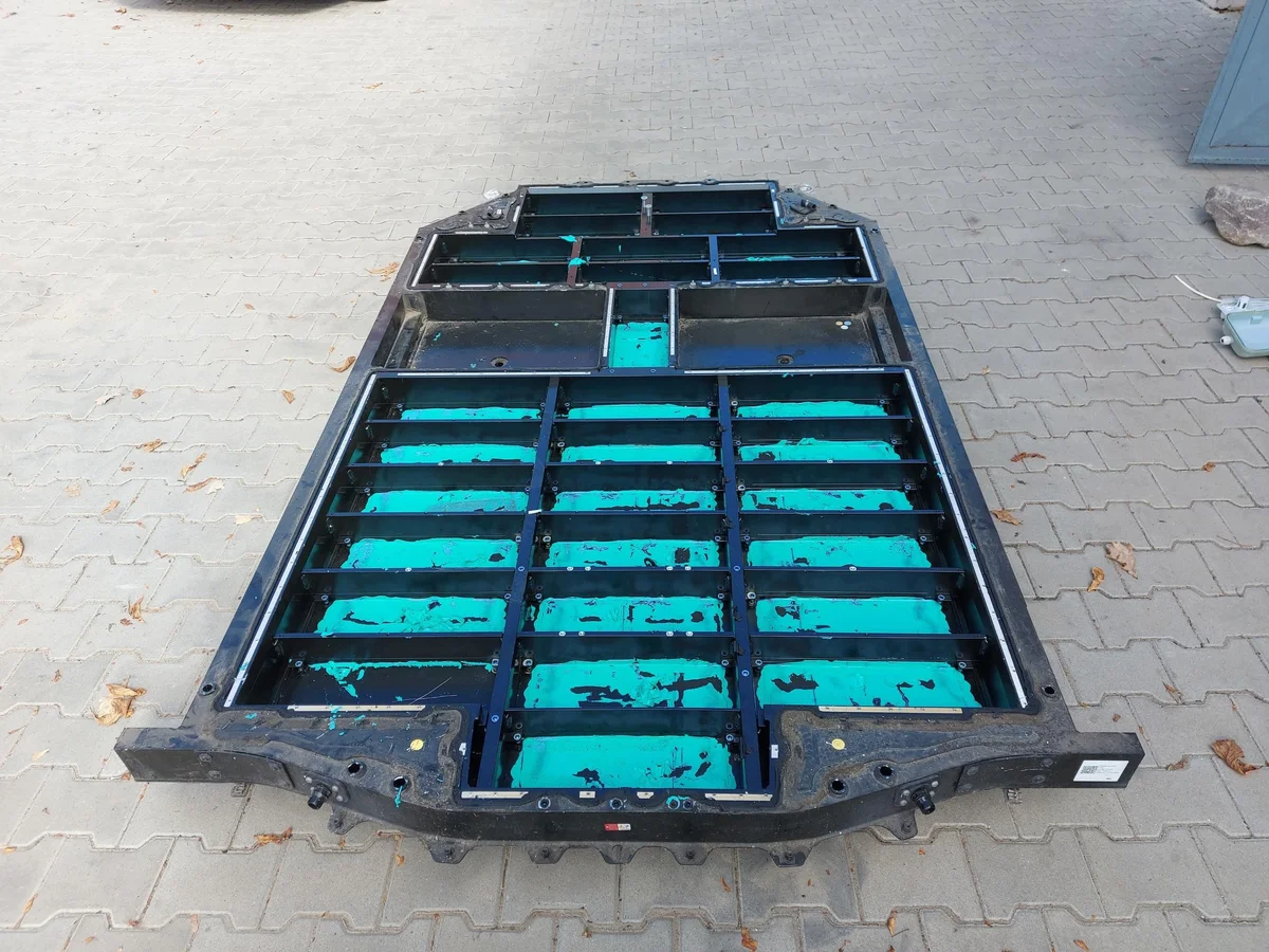 Batteriegehäuse Porsche Taycan 4S 9J1 JLK02-9J1801212Q