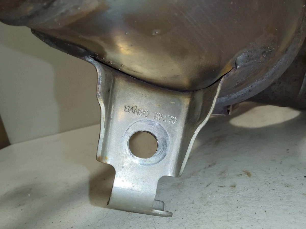 Catalizzatore Lexus ES 300h (7th Gen) image 9