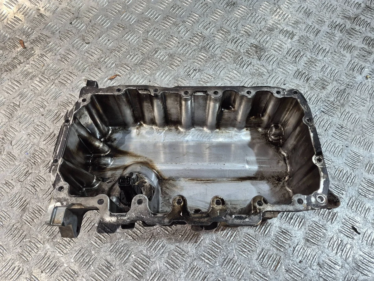 Bague d'étanchéité vilebrequin SEAT Leon III 04L103603C