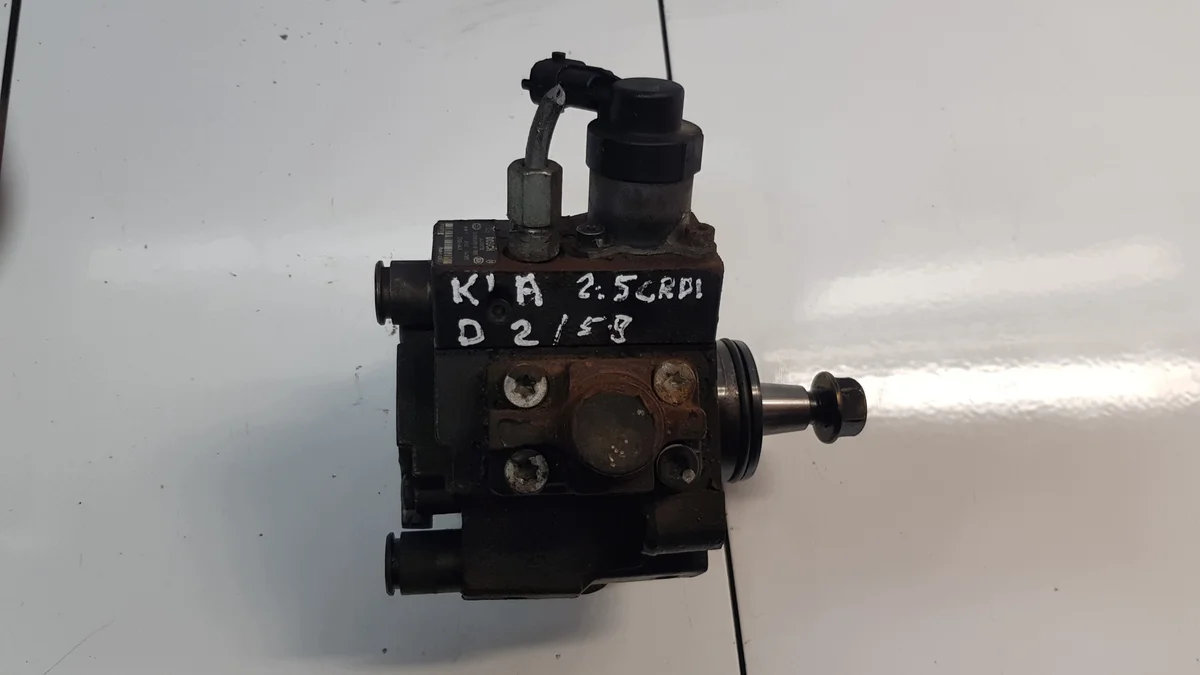 Insprutningspump Kia Sorento 2.5CRDI MERC413
