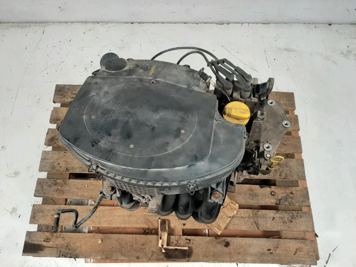 Renault Thalia Engine K7J700 1.4 8V thumbnail 7