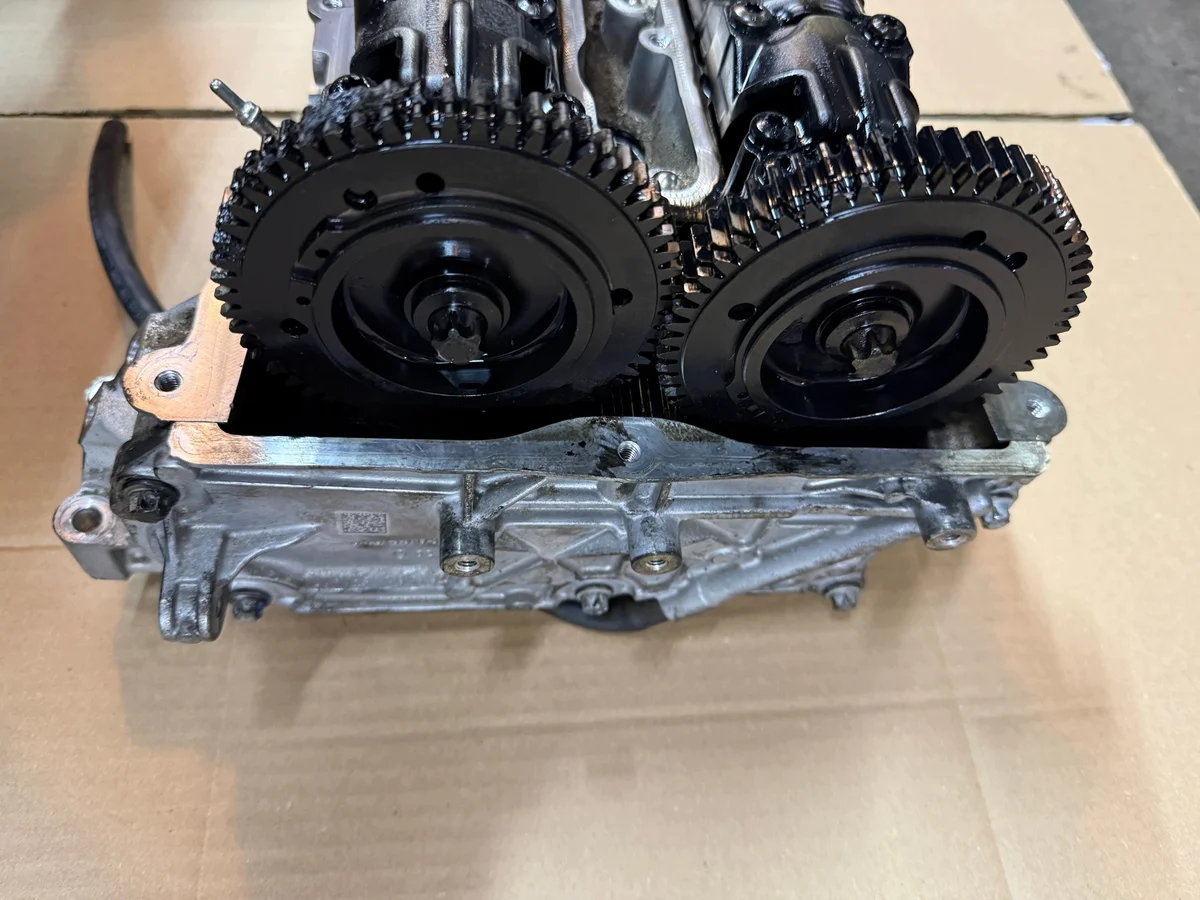 Sylinterikansi Mercedes R654016 2.0 diesel image 5