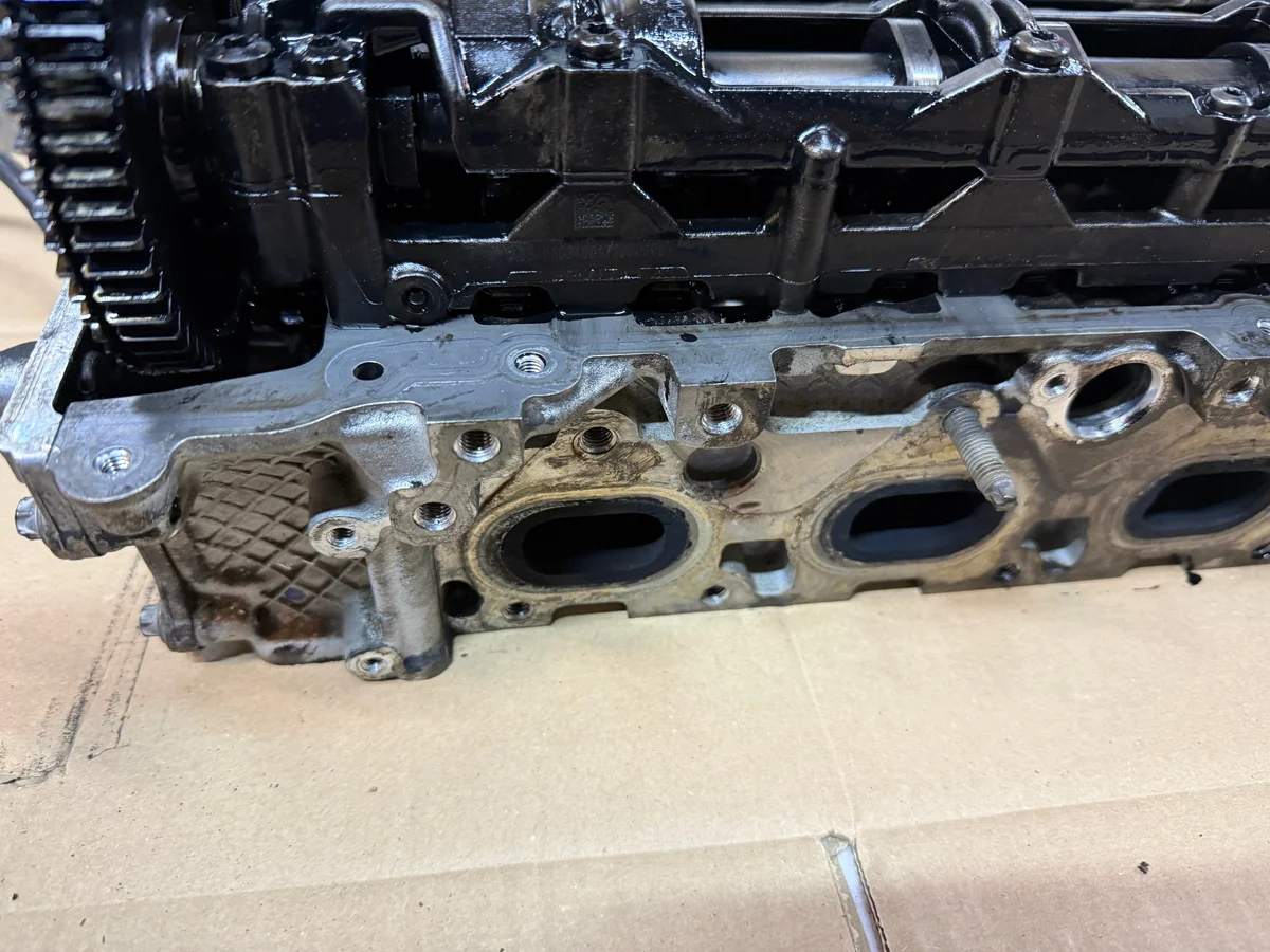Sylinterikansi Mercedes R654016 2.0 diesel image 8