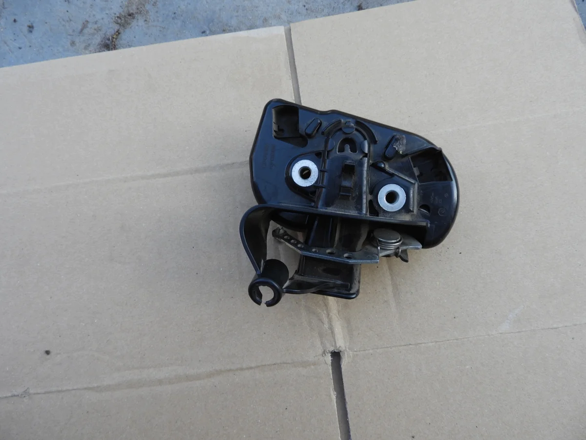 Fechadura Porta Corrediça Direita VW T5 T6 7E0843604