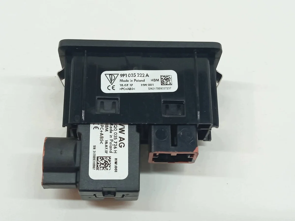 Porsche Panamera USB AUX -liitin 9P1035222A
