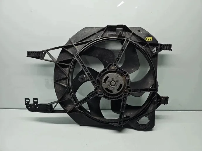 Ventilator Opel Vivaro 2.0 CDTI 93859169