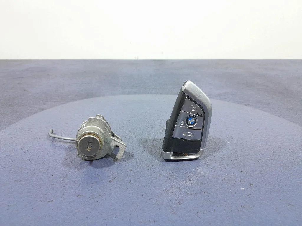 Linker deurcilinder BMW X5 F15 9337240
