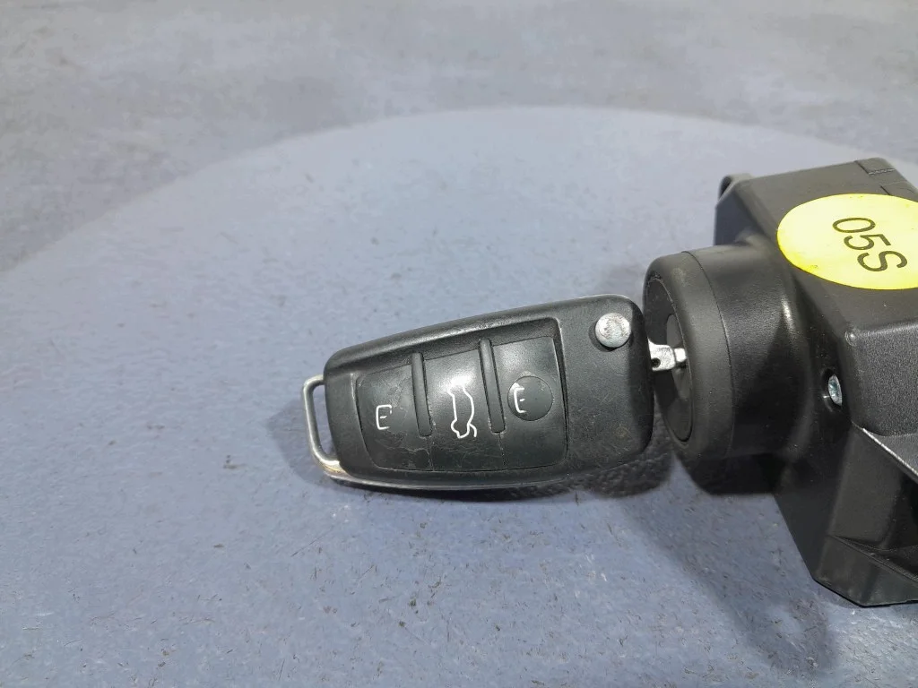 Tändningslås Audi A6 C6 4F0909131D