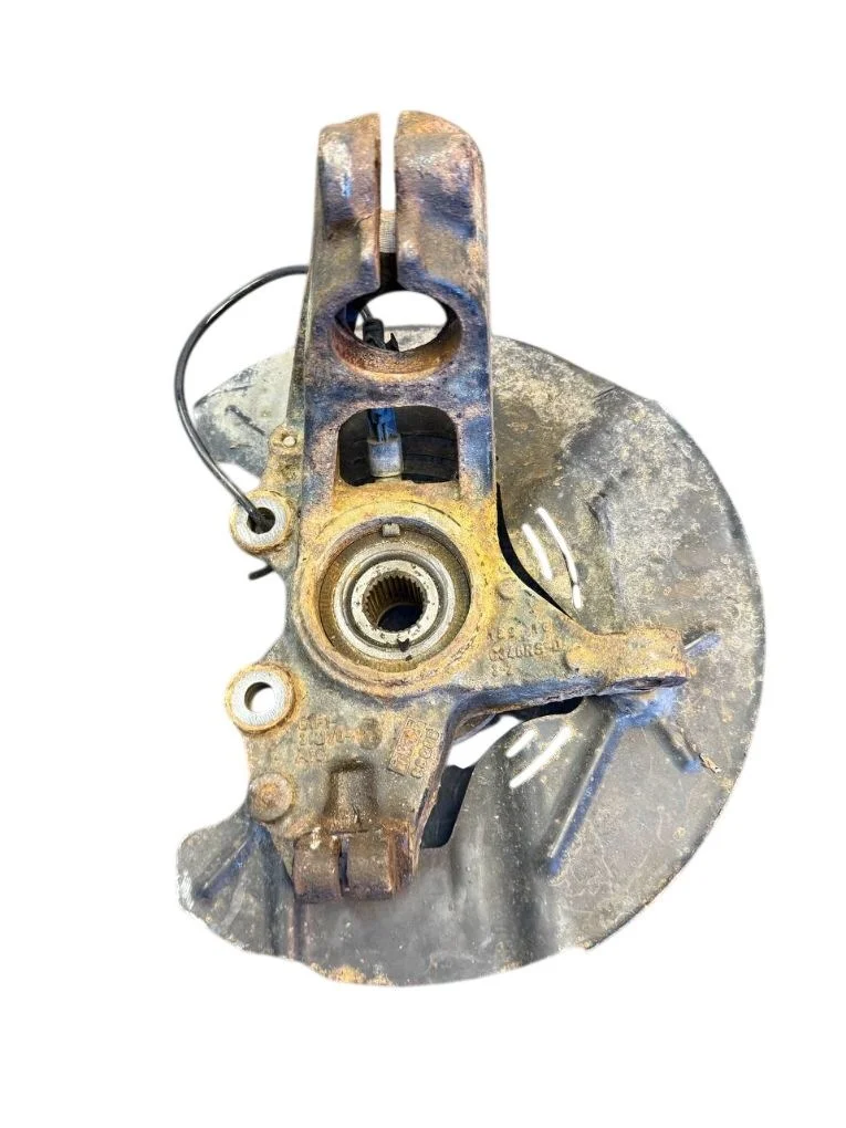 Supporto cuscinetto ruota anteriore destra Ford Focus III 2033053