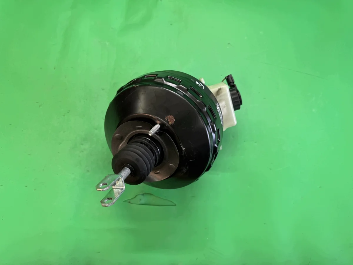 Bromsservo med pump BMW 3 E93 E92 E91 E90 537841641 image 9